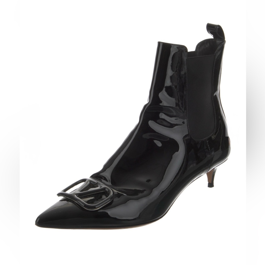 Valentino Garavani Chelsea Boots